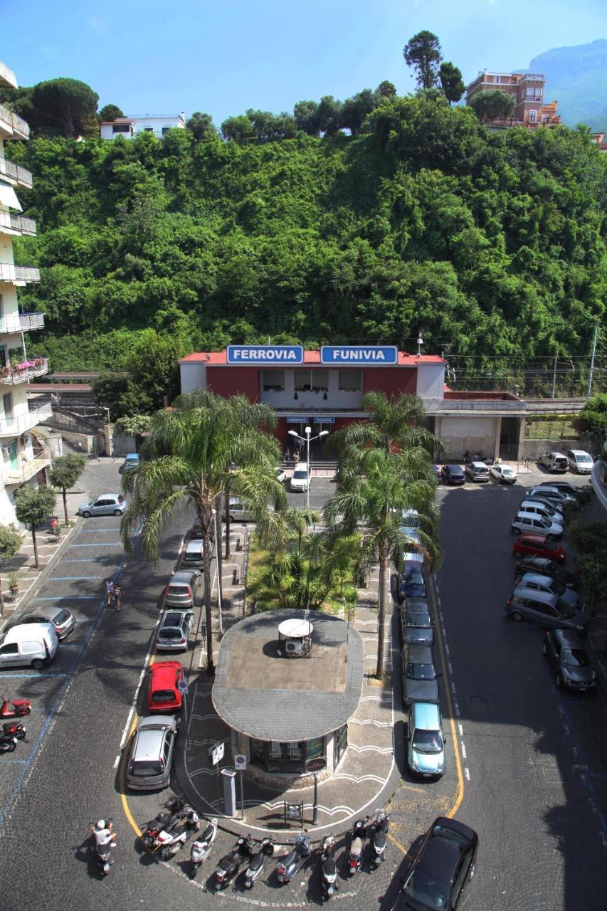 Hotel Desio Castellammare di Stabia Exterior foto